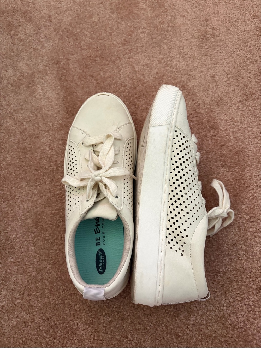 off white shoe - Picture 2 of 7